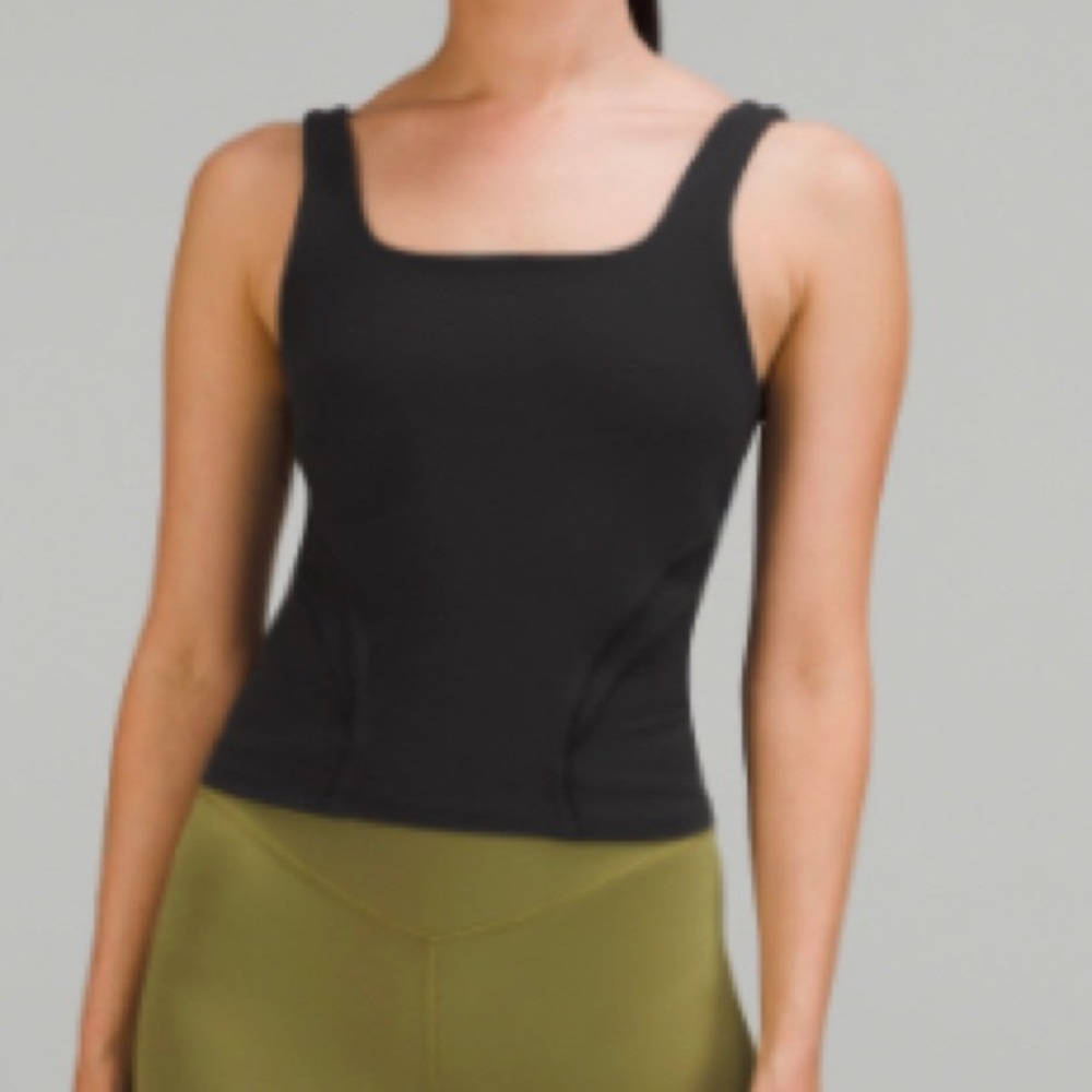 Lululemon tank top